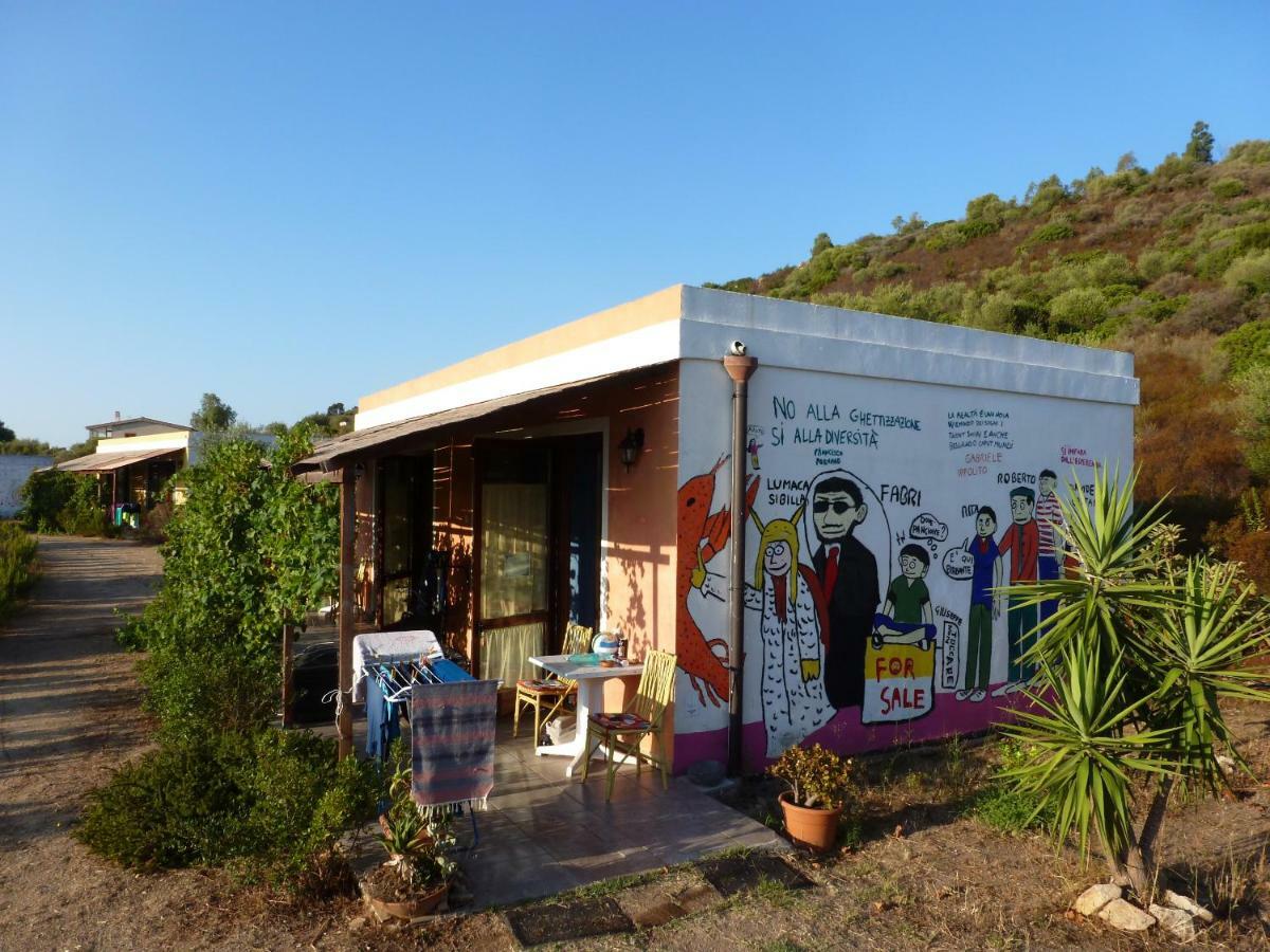 B&B Casa Per Ferie Villaggiocarovana Castiadas Exterior foto